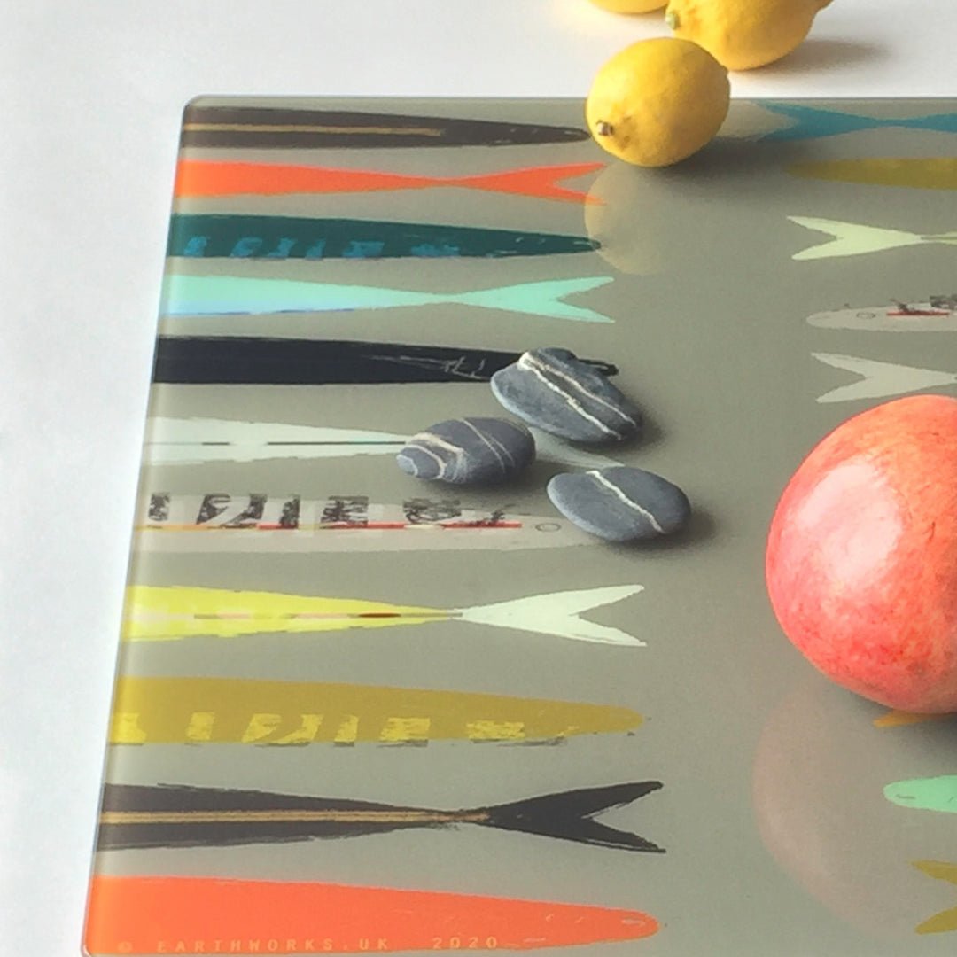 glass centrepiece - GREY FISH TAILS